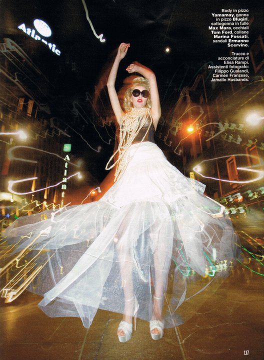 fashion\101010L.ultima.diva\155297_10150127664237586_528927585_8000909_4192245_n.jpg